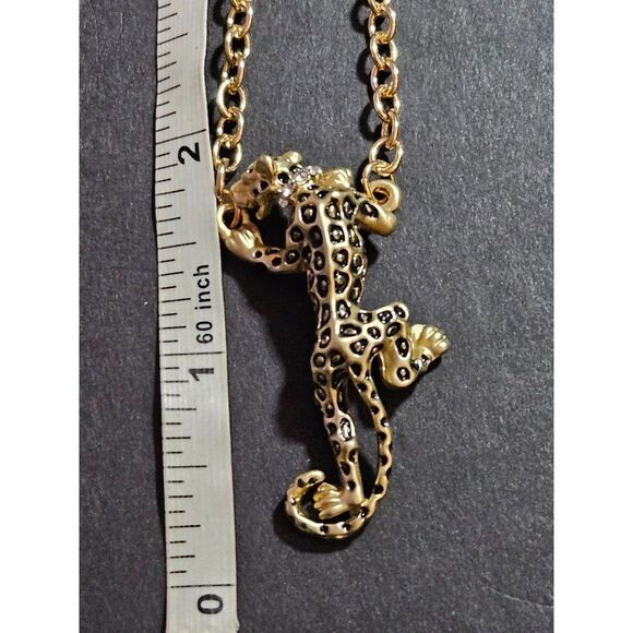 Gold tone cat earring and necklace set - Picture 10 of 16